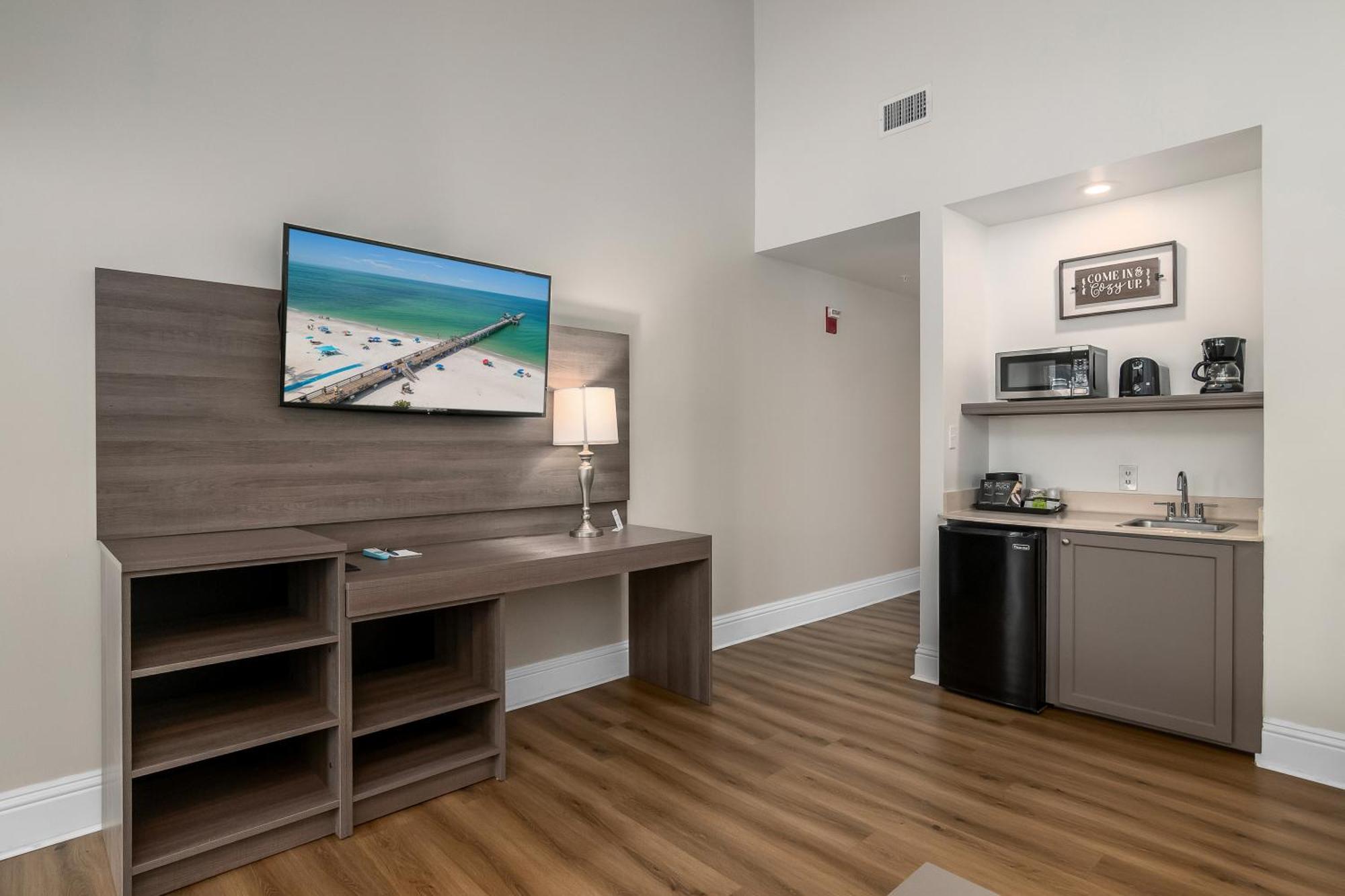 Naples Park Central Hotel ภายนอก รูปภาพ