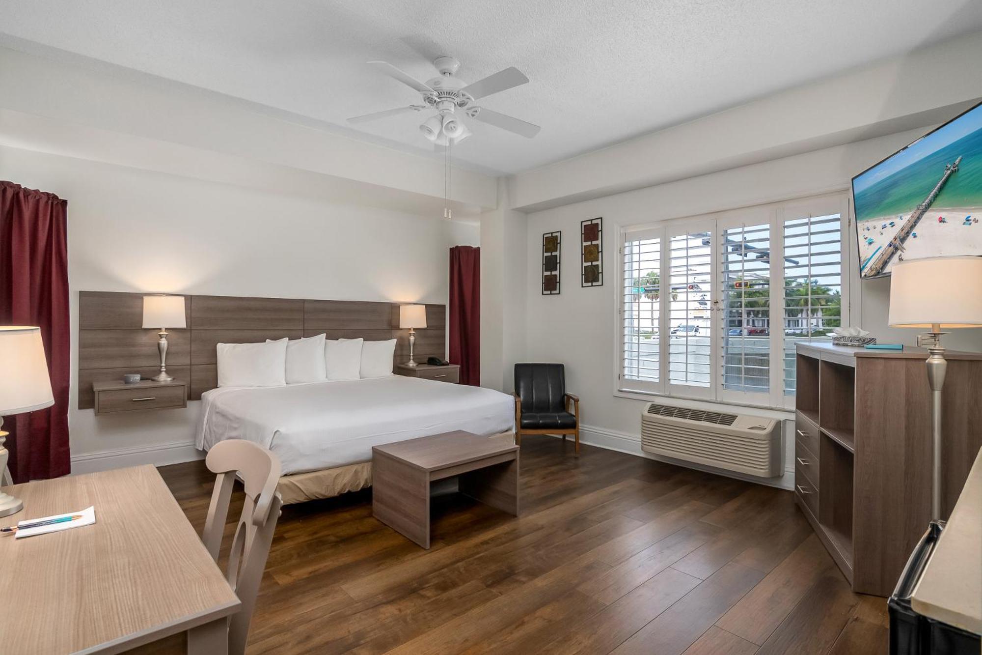 Naples Park Central Hotel ภายนอก รูปภาพ