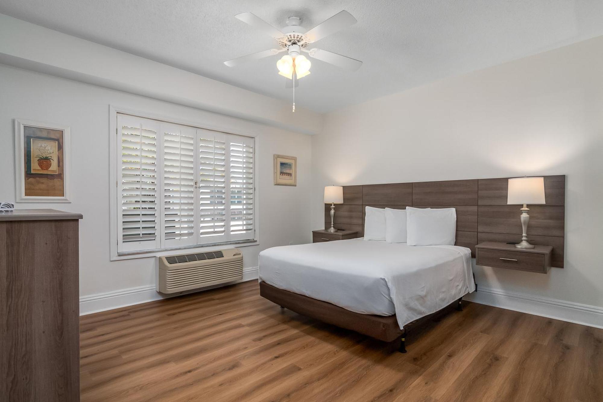 Naples Park Central Hotel ภายนอก รูปภาพ